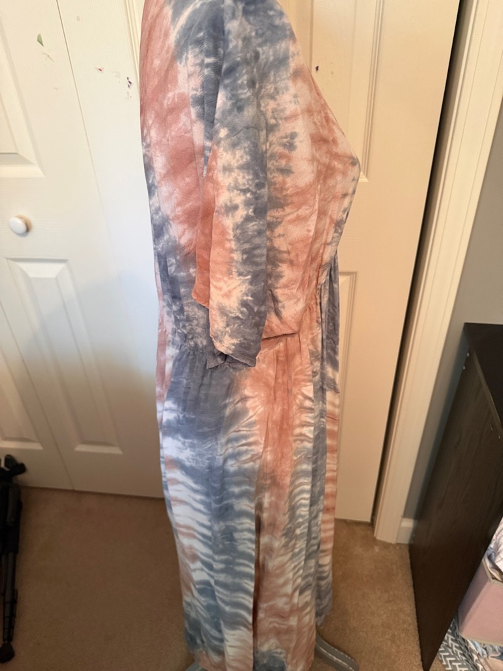 Tie-Dye V-Neck Maxi Dress in Dusty Blue & Blush - Picture 2 of 3